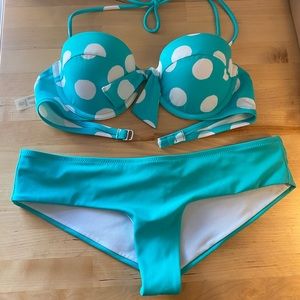 Victoria's Secret turquoise polkadot bikini size small, 34B